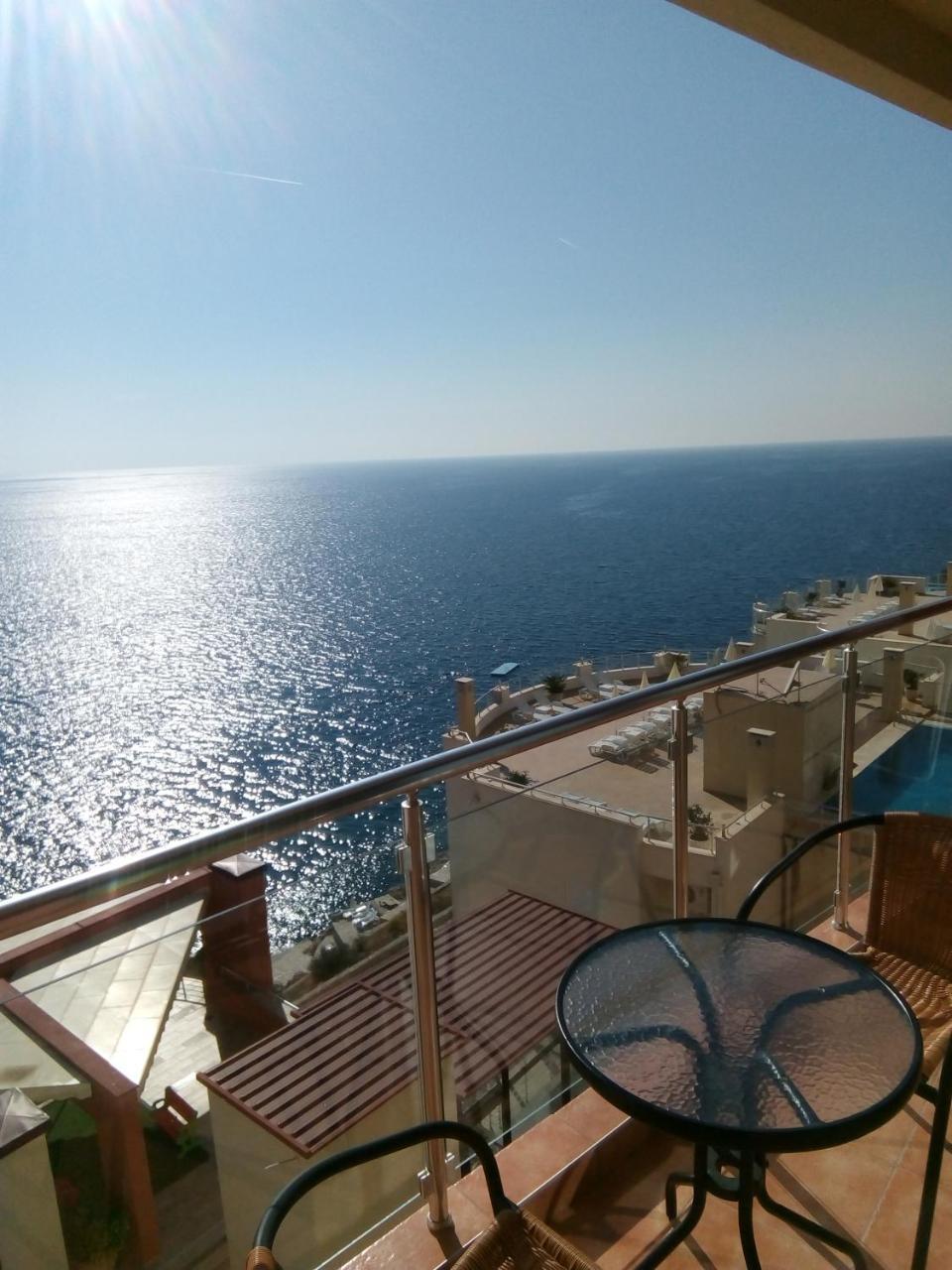 Apartment Sea Space 3 Добра вода Екстериор снимка